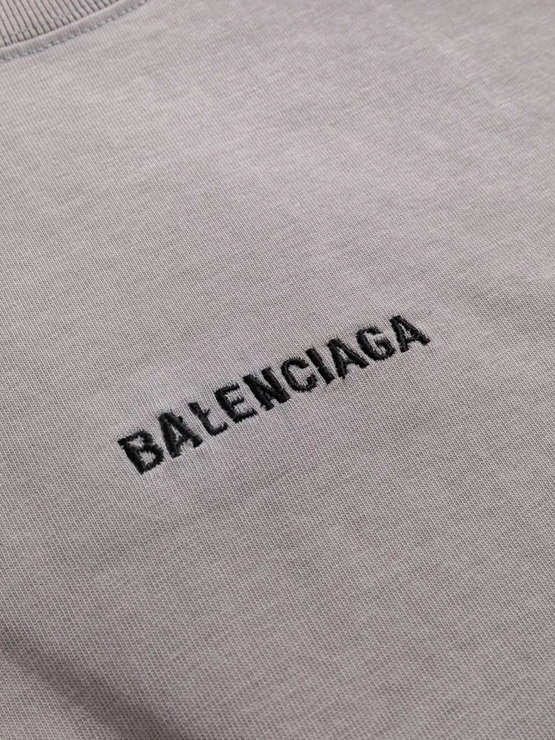 P100✨🔥 [balenciaga] 2026FW short-sleeved T-shirt Premium 26s double yarn 300g fabric embroidery process wash water spray Ma Jiu distressed color: wash water black wash water white wash water Khaki Size: S M L XL 2XL